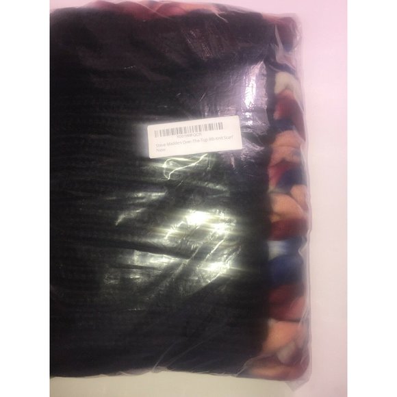 Steve Madden Over-The-Top Rib-Knit Scarf Retail $44.00 - Picture 4 of 4